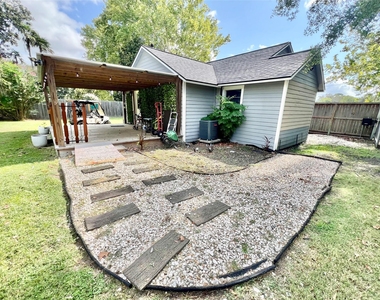 4410 Jackson Street - Photo Thumbnail 6