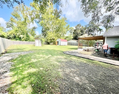 4410 Jackson Street - Photo Thumbnail 7