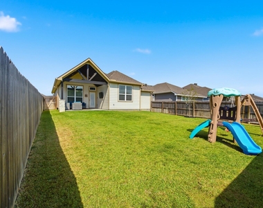 10635 Natural Pond Road - Photo Thumbnail 17