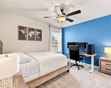 10635 Natural Pond Road - Photo Thumbnail 12