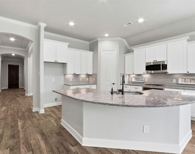 38 Estherwood Place - Photo Thumbnail 5