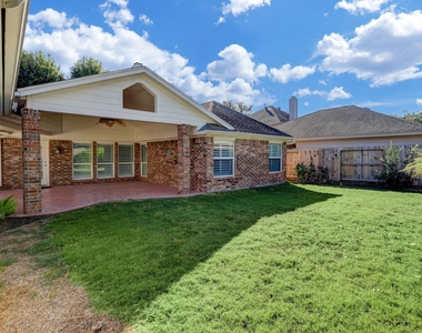 4219 Copper Creek - Photo Thumbnail 9