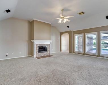 4219 Copper Creek - Photo Thumbnail 3