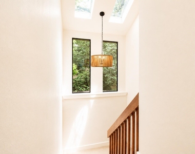 15 Mallard Glen Place - Photo Thumbnail 4