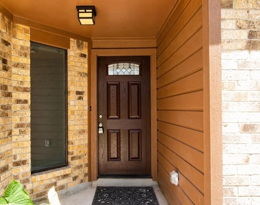 15 Mallard Glen Place - Photo Thumbnail 3