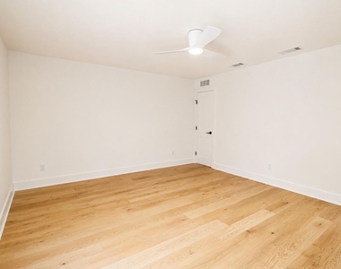 15 Mallard Glen Place - Photo Thumbnail 18