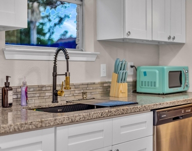 11011 Sagewillow Lane - Photo Thumbnail 13