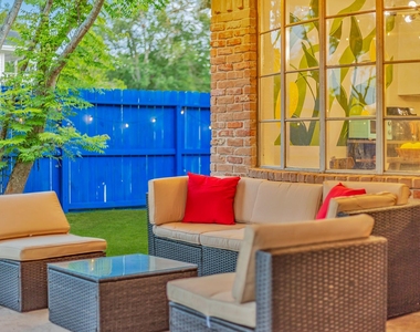 11011 Sagewillow Lane - Photo Thumbnail 33