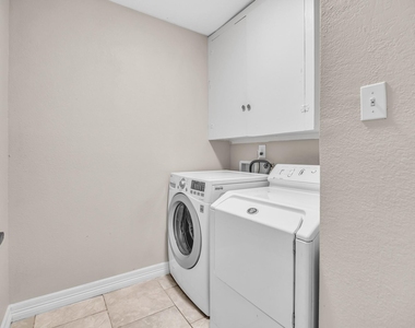 11011 Sagewillow Lane - Photo Thumbnail 32