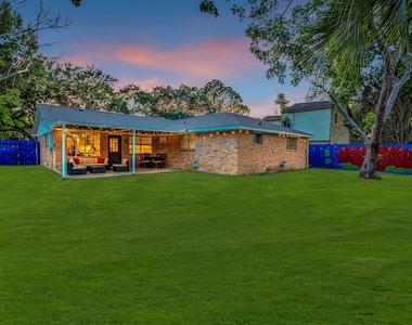 11011 Sagewillow Lane - Photo Thumbnail 37
