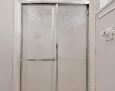 11710 N Petersham Drive - Photo Thumbnail 30