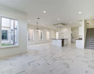 2922 El Fenice Lane - Photo Thumbnail 1