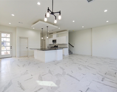 2922 El Fenice Lane - Photo Thumbnail 40