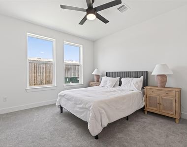4333 Avron Drive - Photo Thumbnail 25