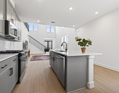 4333 Avron Drive - Photo Thumbnail 19