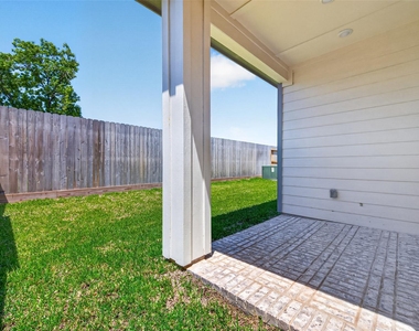 4333 Avron Drive - Photo Thumbnail 45