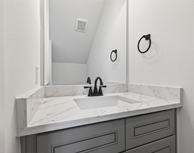 4333 Avron Drive - Photo Thumbnail 35