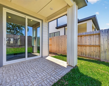 4333 Avron Drive - Photo Thumbnail 49