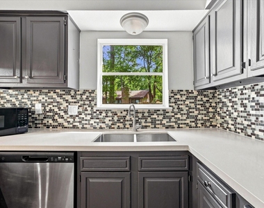 44 S Waxberry Road - Photo Thumbnail 14