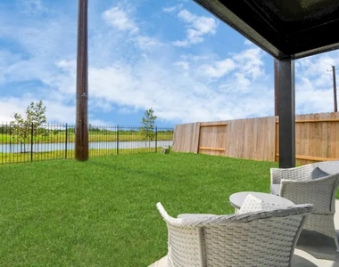 12320 Churchill Down Dr - Photo Thumbnail 18
