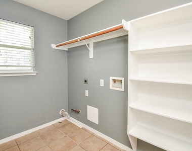 1910 Poco Drive - Photo Thumbnail 25
