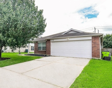 1910 Poco Drive - Photo Thumbnail 2