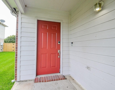 1910 Poco Drive - Photo Thumbnail 3