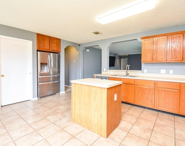 1910 Poco Drive - Photo Thumbnail 9