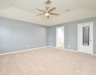 1910 Poco Drive - Photo Thumbnail 15