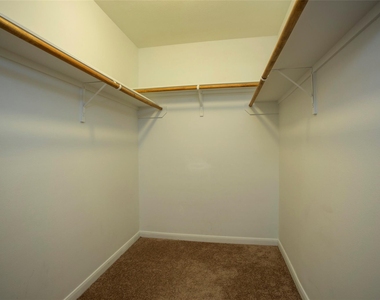 4302 Pecos River Drive - Photo Thumbnail 4