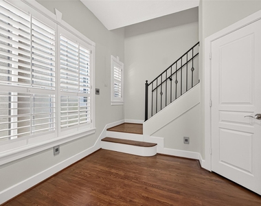 6308 Schuler Street - Photo Thumbnail 15