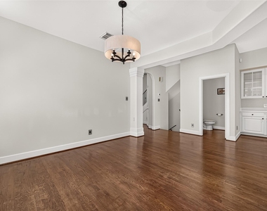 6308 Schuler Street - Photo Thumbnail 11