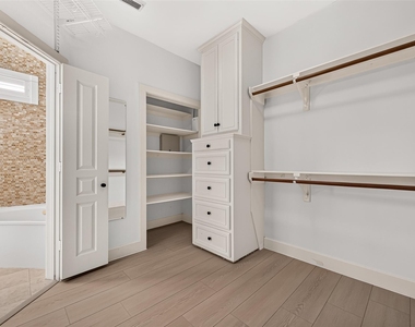 6308 Schuler Street - Photo Thumbnail 34