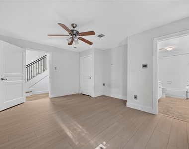 6308 Schuler Street - Photo Thumbnail 44