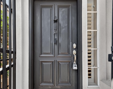6308 Schuler Street - Photo Thumbnail 5