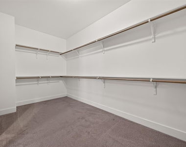 8802 Hollister Pine Court - Photo Thumbnail 46