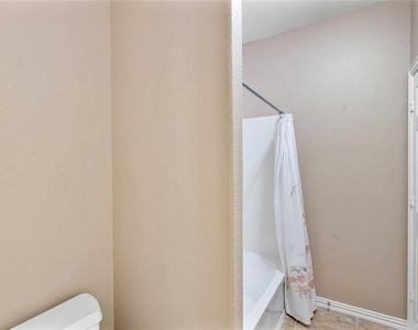 13814 Mckinney Creek Lane - Photo Thumbnail 23