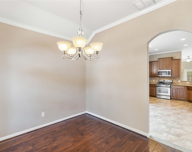 13814 Mckinney Creek Lane - Photo Thumbnail 4