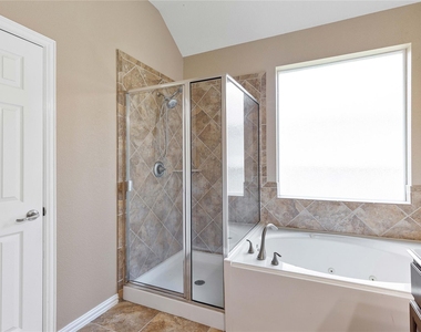 13814 Mckinney Creek Lane - Photo Thumbnail 19