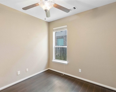 13814 Mckinney Creek Lane - Photo Thumbnail 28