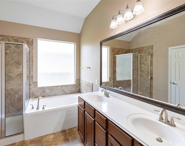 13814 Mckinney Creek Lane - Photo Thumbnail 18