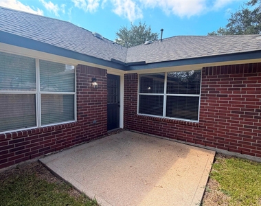 21742 Winsome Rose Court - Photo Thumbnail 24