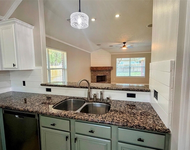 21742 Winsome Rose Court - Photo Thumbnail 10