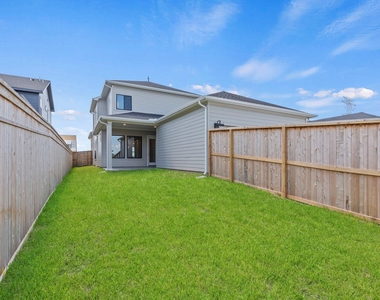 2718 Cottage Place - Photo Thumbnail 19