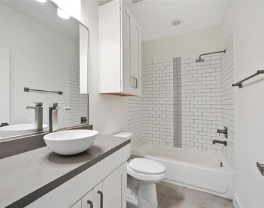 1539 W 23rd Street - Photo Thumbnail 14