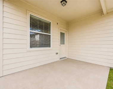 6030 Starbrook Creek Drive - Photo Thumbnail 28