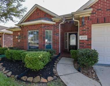10727 Gilford Crest Drive - Photo Thumbnail 1