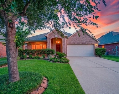 16011 Belleshire Glen Lane - Photo Thumbnail 31