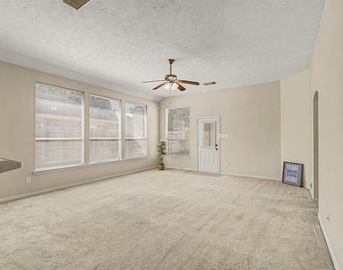 16011 Belleshire Glen Lane - Photo Thumbnail 3