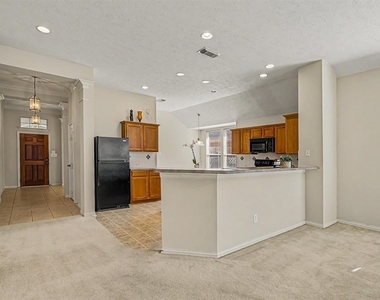 16011 Belleshire Glen Lane - Photo Thumbnail 6